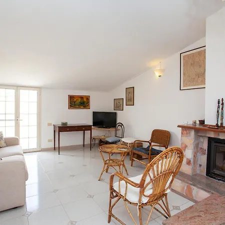 Holiday home Appartamento La Caletta La Caletta